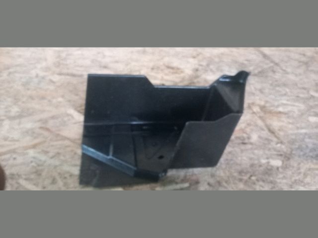 bontott VOLVO S60 Akkumulátor Fedél