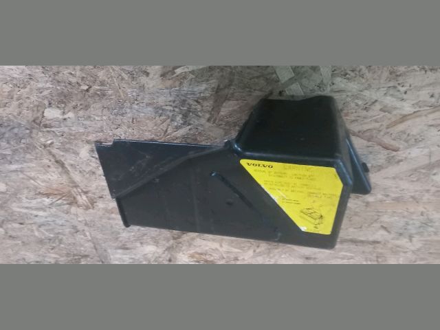 bontott VOLVO S60 Akkumulátor Fedél