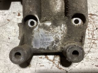 bontott VOLVO S60 Generátor Tartó Bak