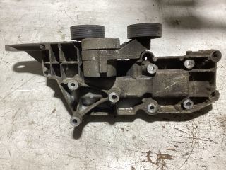 bontott VOLVO S60 Generátor Tartó Bak