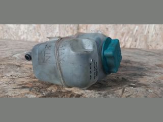 bontott VOLVO S60 Kiegyenlítő Tartály