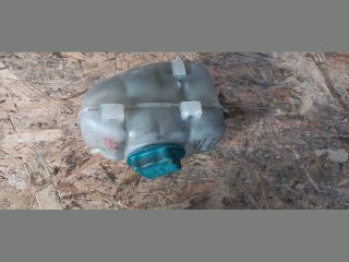 bontott VOLVO S60 Kiegyenlítő Tartály