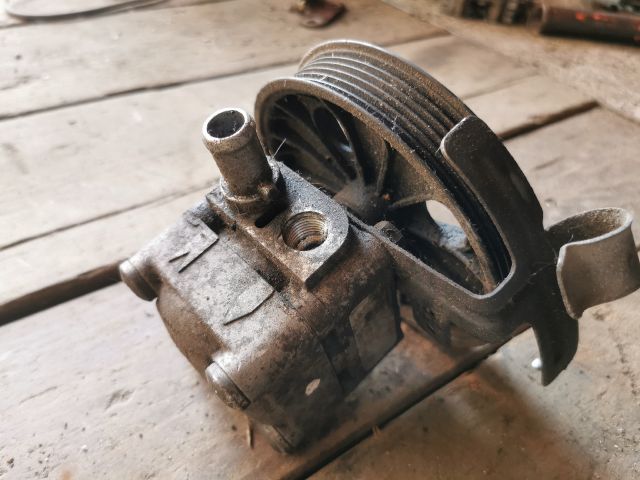 bontott VOLVO S60 Kormányszervó Motor (Hidraulikus)