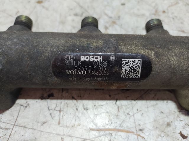 bontott VOLVO S60 Közösnyomócső