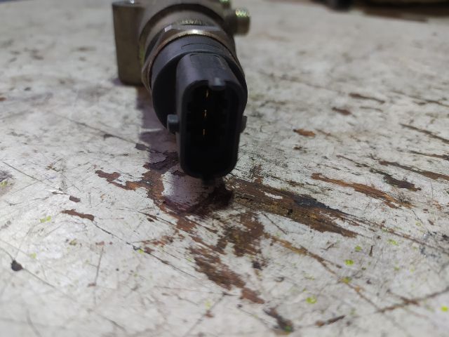 bontott VOLVO S60 Közösnyomócső