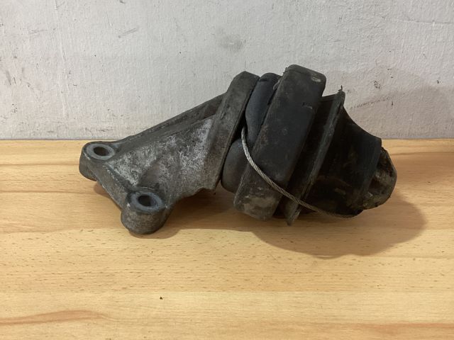 bontott VOLVO S60 Motor Tartó Bak (Pozíciófüggetlen)