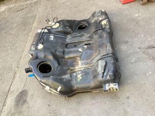 bontott VOLVO S60 Tank