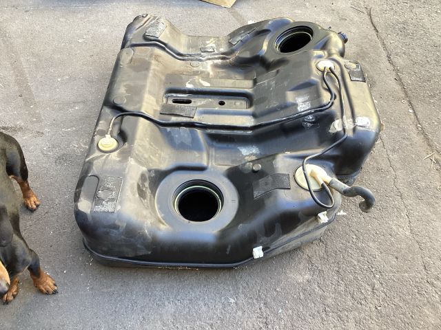 bontott VOLVO S60 Tank