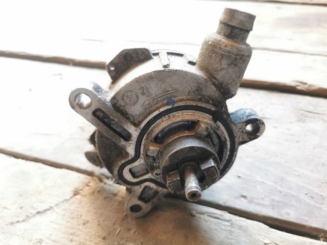 bontott VOLVO S60 Vákumpumpa