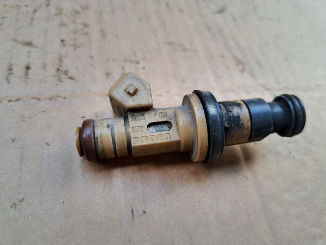 bontott VOLVO S60 Porlasztó (1 db)