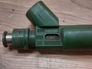 bontott VOLVO S60 Porlasztó (1 db)