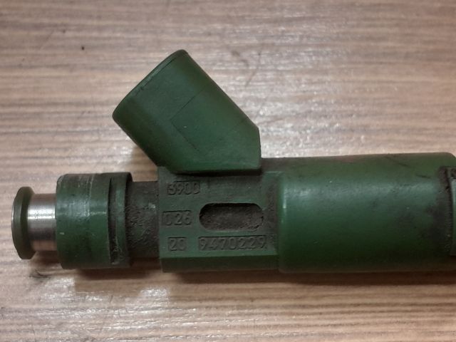 bontott VOLVO S60 Porlasztó (1 db)