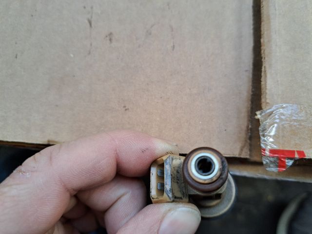 bontott VOLVO S60 Porlasztó (1 db)