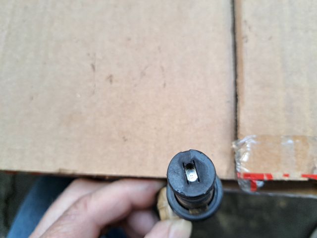 bontott VOLVO S60 Porlasztó (1 db)