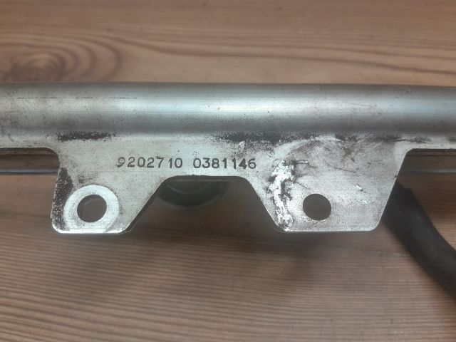 bontott VOLVO S60 Porlasztó Sor / Híd