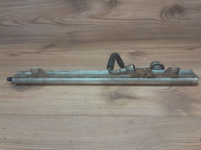 bontott VOLVO S60 Porlasztó Sor / Híd