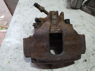 bontott VOLVO S60 Jobb első Féknyereg Munkahengerrel