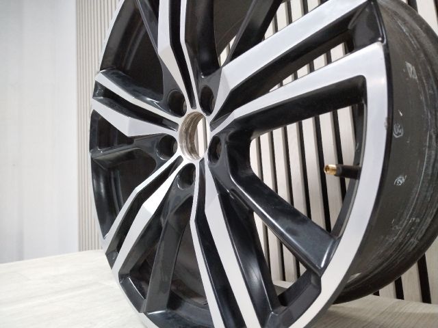 bontott VOLVO S60 Alufelni (1 db)