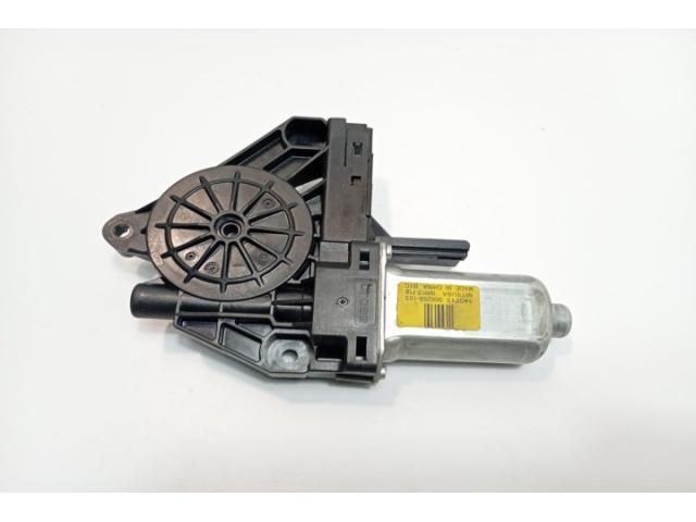 bontott VOLVO S60 Bal első Ablakemelő Motor