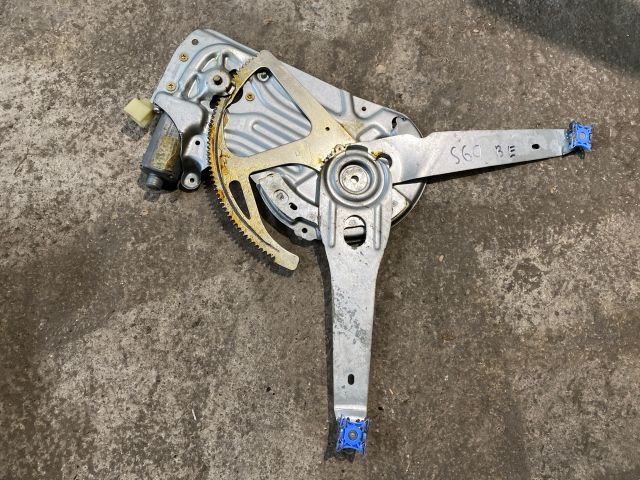 bontott VOLVO S60 Bal első Ablakemelő Szerkezet (Elektromos)