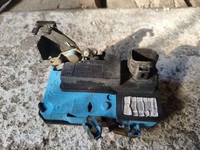 bontott VOLVO S60 Bal első Ajtózár