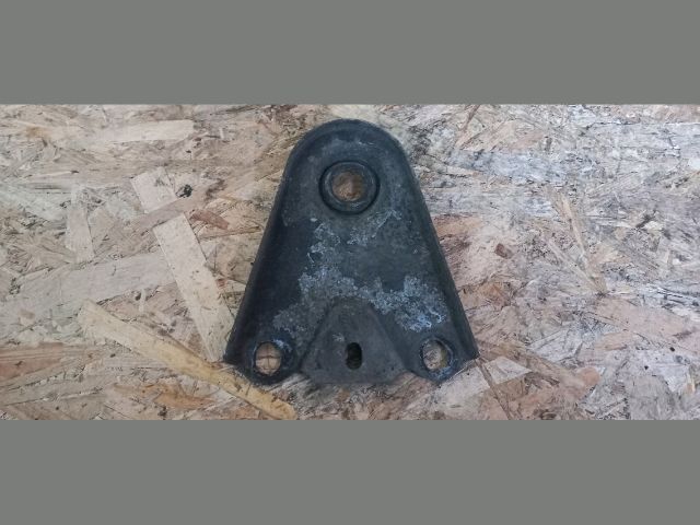 bontott VOLVO S60 Bal első Segédkeret Kitámasztó