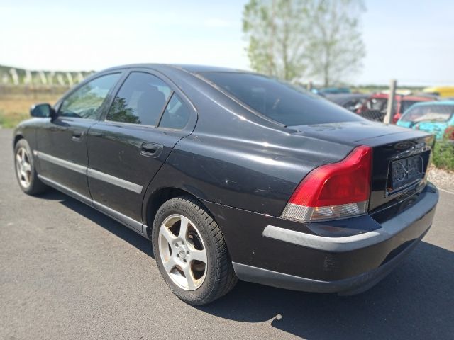 bontott VOLVO S60 Bal hátsó Ajtó (Részeivel)