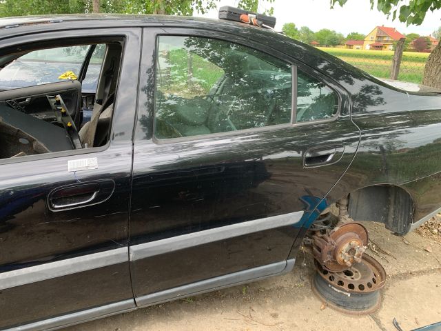 bontott VOLVO S60 Bal hátsó Ajtó (Üres lemez)