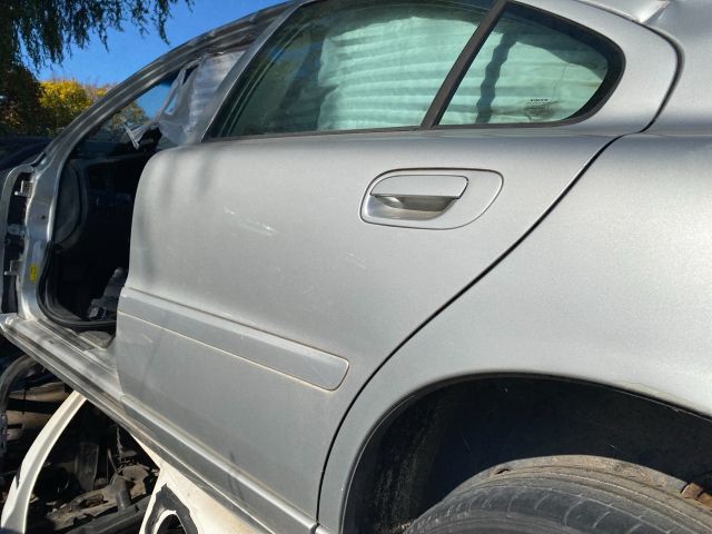 bontott VOLVO S60 Bal hátsó Ajtó (Üres lemez)