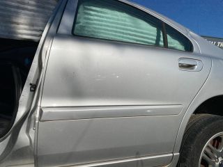 bontott VOLVO S60 Bal hátsó Ajtó (Üres lemez)
