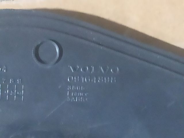 bontott VOLVO S60 Biztosítéktábla Fedél