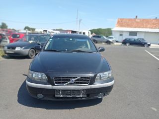 bontott VOLVO S60 Csomagtérajtó Bal Zsanér