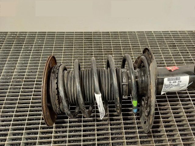 bontott VOLVO S60 Első Rugó