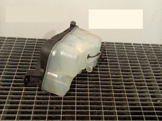 bontott VOLVO S60 Kiegyenlítő Tartály