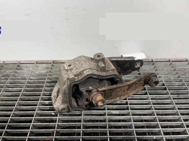 bontott VOLVO S60 Motor Tartó Bak (Pozíciófüggetlen)