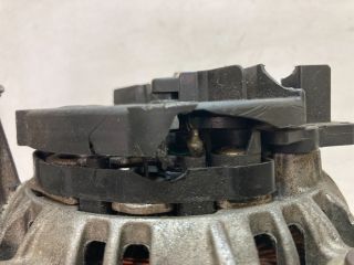 bontott VOLVO S60 Generátor