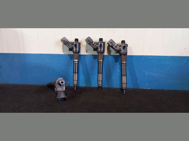 bontott VOLVO S60 Porlasztó (1 db)