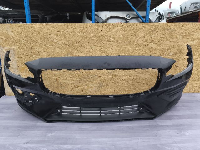 bontott VOLVO S60 Első Lökhárító (Üresen)