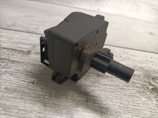 bontott VOLVO S60 Fűtés Állító Motor