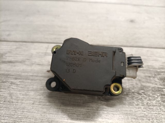 bontott VOLVO S60 Fűtés Állító Motor