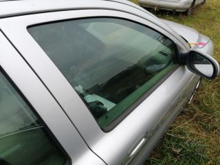 bontott VOLVO S60 Jobb első Ajtó (Részeivel)