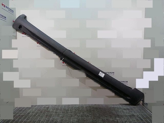 bontott VOLVO S60 Jobb első Küszöb Díszléc