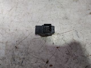 bontott VOLVO S60 Jobb hátsó Ablakemelő Kapcsoló