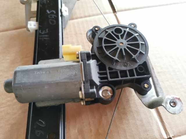 bontott VOLVO S60 Jobb hátsó Ablakemelő Szerkezet (Elektromos)