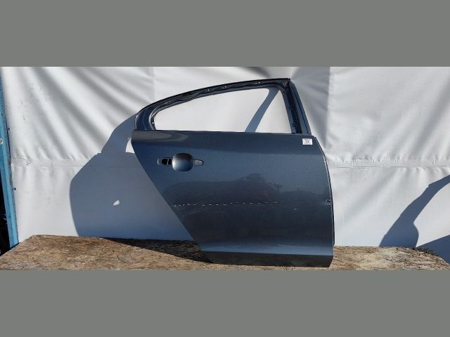 bontott VOLVO S60 Jobb hátsó Ajtó (Üres lemez)