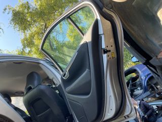 bontott VOLVO S60 Jobb hátsó Ajtó (Üres lemez)