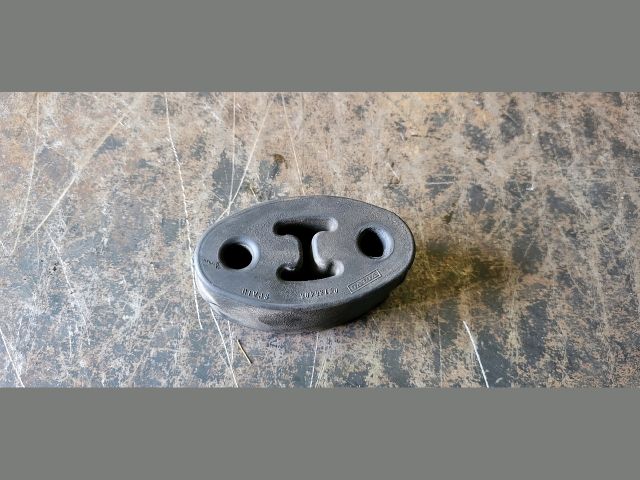 bontott VOLVO S60 Kipufogó Tartó