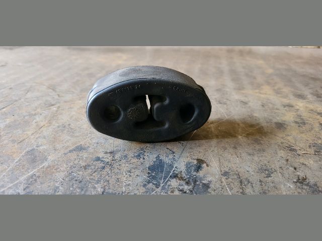 bontott VOLVO S60 Kipufogó Tartó