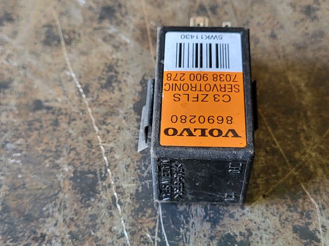 bontott VOLVO S60 Kormányszög Jeladó