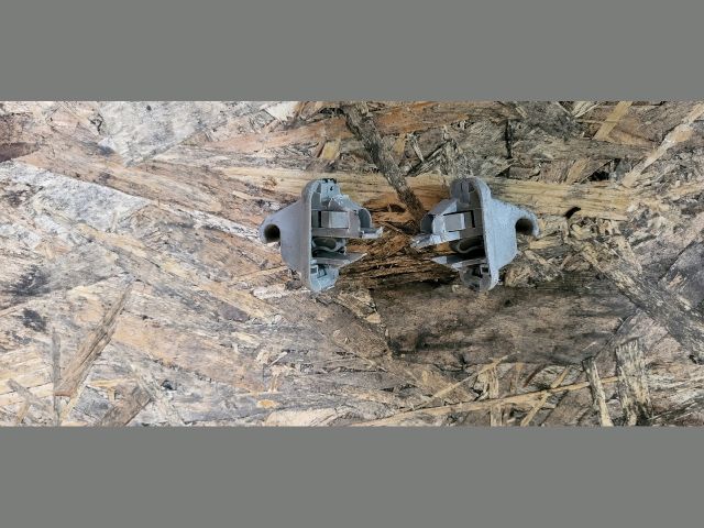 bontott VOLVO S60 Napellenző Tartó (Pozíciófüggetlen)